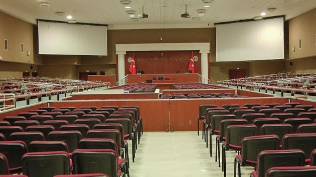 Sank Eken, havalimanndaki terr saldrs nedeniyle tugay komutan Mehmet Nail Yiit'in emriyle polise takviye iin gnderildiini ileri srd