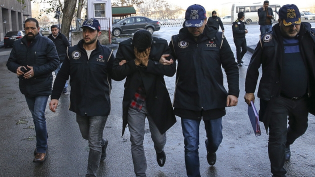 Burak Akn'n 'mahrem abisi' Almanya'ya kam