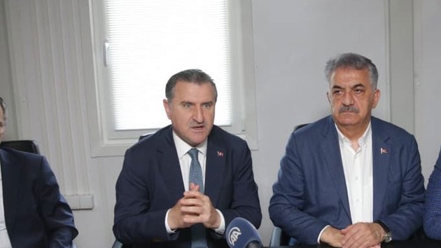 Bakan Osman Bak'tan Aziz Yldrm aklamas!  'FET srecinde ciddi bir ekilde dik durarak kendisi de sreci takip etmitir'