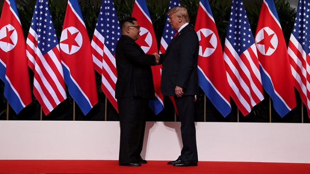 ABD Bakan Trump ile Kuzey Kore lideri Kim Jong-un Singapur'da bir araya geldi