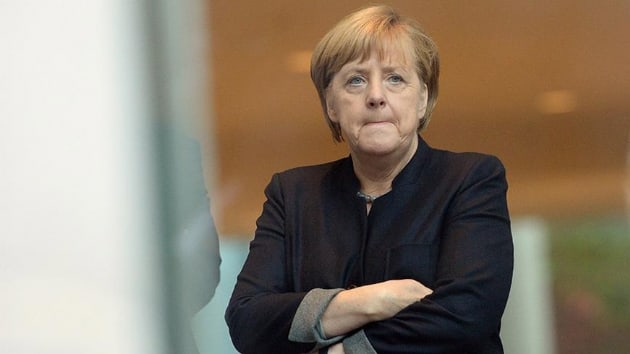 Almanya'da hkmetin snmac ve iltica konularnn zmne ynelik gr ayrl krize yol at