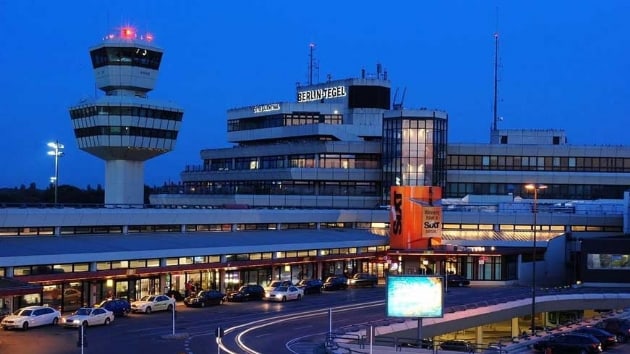Berlin Eyalet Meclisi, halkn ak kalmasn istedii Tegel Havaliman'n, BER hizmete girdikten sonra kapatma karar ald