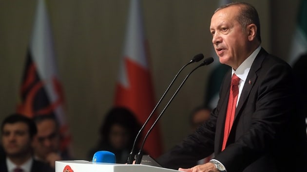 Cumhurbakan Erdoan, Yenikap'da sivil toplum kurulularnca dzenlenen iftar programnda konutu