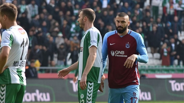 Beikta, Burak Ylmaz iin Trabzonspor'a 6 futbolcu teklif etti