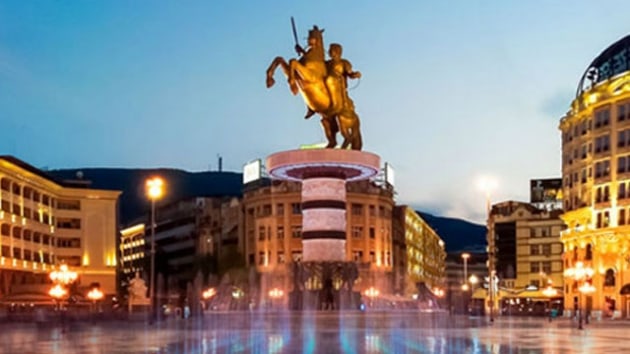 Makedonya'nn ismi resmen Kuzey Makedonya Cumhuriyeti oldu 