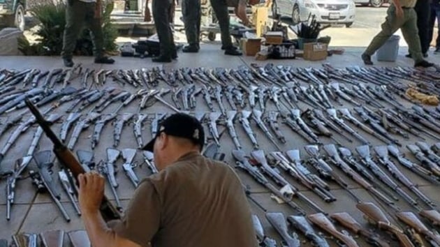 Sabkal kiinin evinden 500'den fazla silah kt