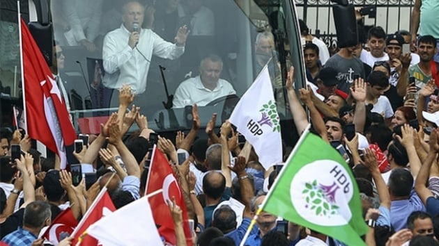 Dou'da oy kaybeden HDP'yi Bat'da CHP destekledi