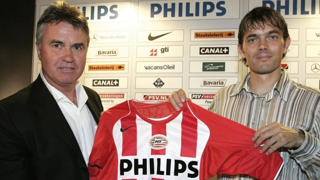Guus Hiddink'ten Phillip Cocu aklamas