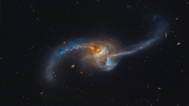 8 ila 10 milyar yl nce Samanyolu ile 'Gaia Sosisi' ismi verilen cce bir galaksinin arpt kefedildi