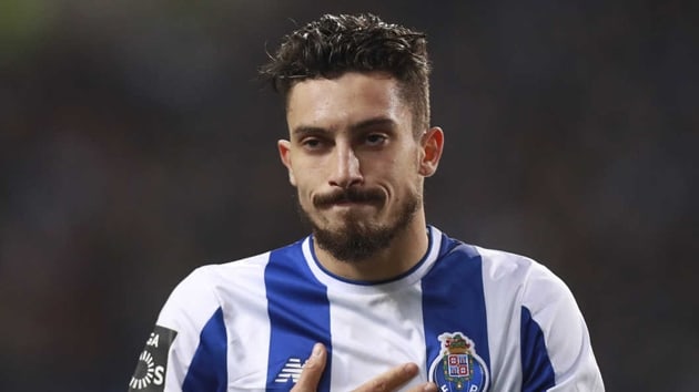 Alex Telles'in talibinin artmas, transferden pay alacak olan Galatasaray'n da itahn kabartt