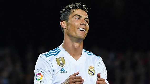 Real Madrid, Cristiano Ronaldo'nun yerine Eden Hazard' transfer ediyor
