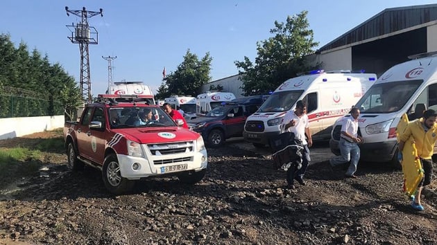 Tekirda l Salk Mdrl: Tren kazasnn yaand yere 77 ambulans gitti