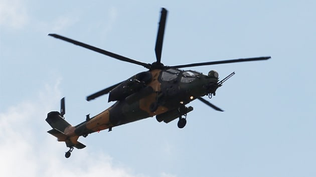 'Atak' helikopteri ilk kez uluslararas bir zirvede utu