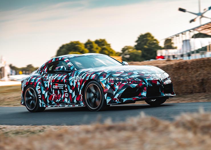 Efsane Toyota modeli geri d�nd�