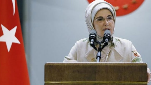 Emine Erdoan: Aziz milletimizin esiz kahramanl ile kazanlan 15 Temmuz zaferinin ruhunu ilelebet yaatmay diliyorum