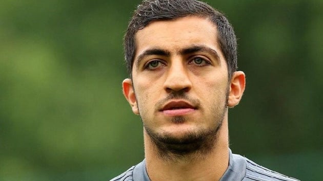 Ahmet Aaolu, Majid Hosseini transferinin zora girdiini aklad