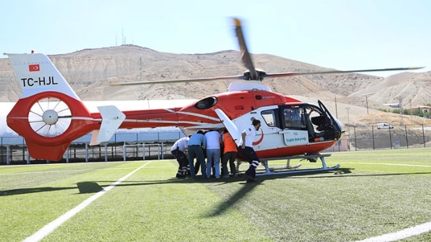 Helikopter ambulans kalp krizi geiren kii iin havaland 