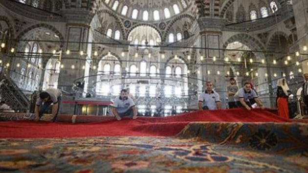 Fatih Camii tarihi hallarna yeniden kavuuyor