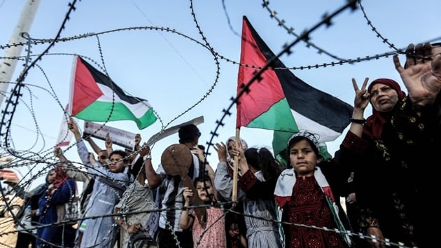 Filistinliler Gazze'ye uygulanan yaptrmlar protesto etti