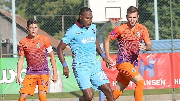 Akhisarspor'dan Rodallega aklamas