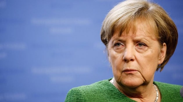 Almanya Babakan Merkel: Almanya tarihinde ok kara bir leke