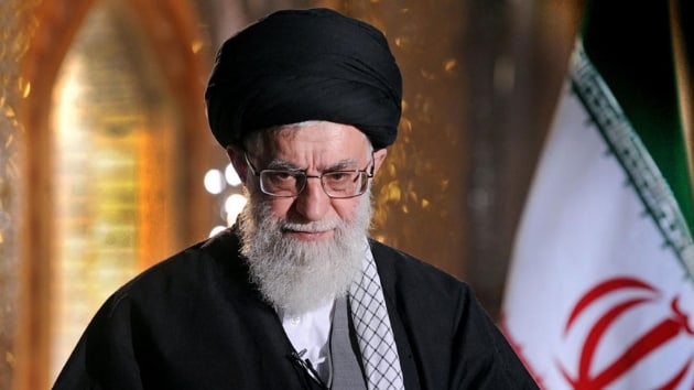 ran lideri Ayetullah Hamaney: Cumhurbakan Hasan Ruhani'nin Hrmz Boaz aklamalar ran'n politikasn ortaya koyuyor