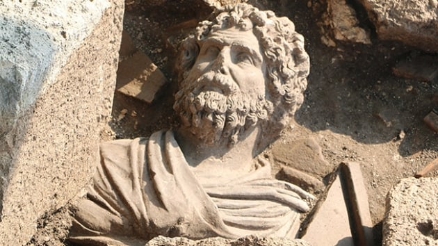  Soli Pompeipolis'de 1700 yllk portre bst bulundu