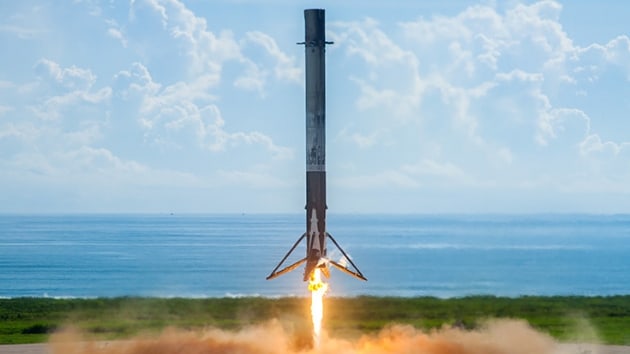 SpaceX, uzun bir srenin ardndan ini denemesi yapt
