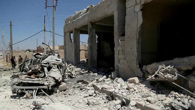 Azez'de bombal saldr