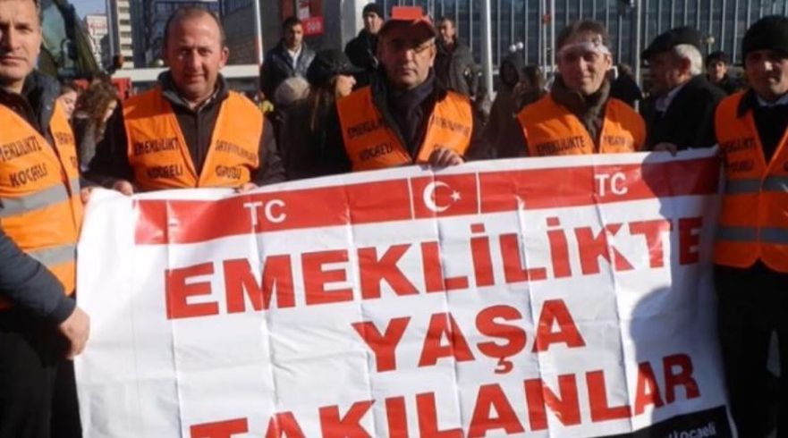 Ne zaman emekli olurum? SGK emeklilik bilgileri