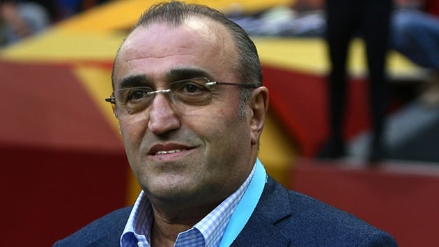 Abdurrahim Albayrak'tan Emre Akbaba aklamas