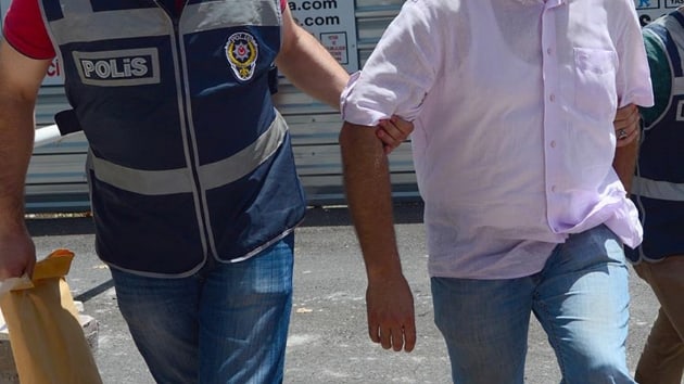 Antalya'da yolsuzluk operasyonu: 32 gzalt