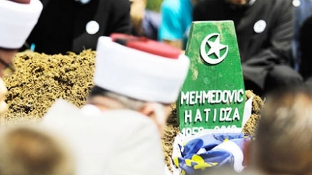 Srebrenitsa annesi Hatice Mehmedovic son yolculuuna uurland