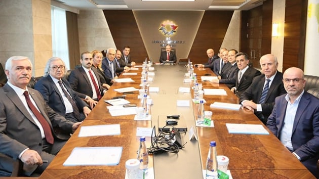 Hkmetten elik reticilerine tam destek