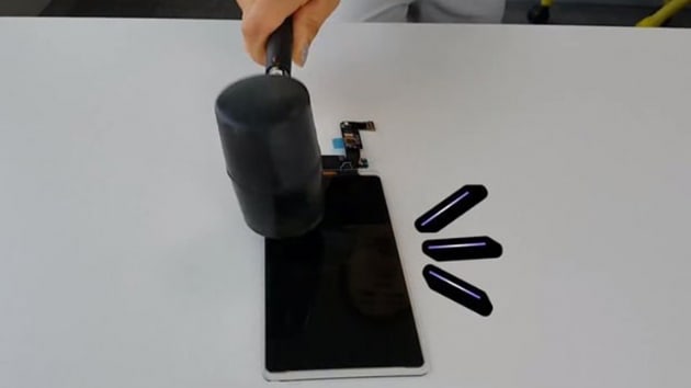 Samsung krlmayan telefon ekran gelitiriyor