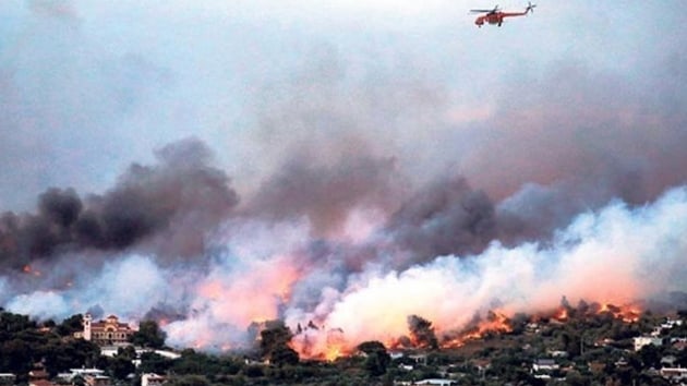Bakent Atina yaknlarndaki yangnda hayatn kaybedenlerin says 91'e ykseldi