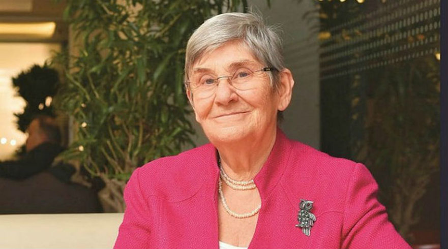 Canan Karatay meslekten men edildi mi