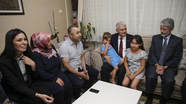 TBMM Bakan Yldrm'dan ev ziyareti