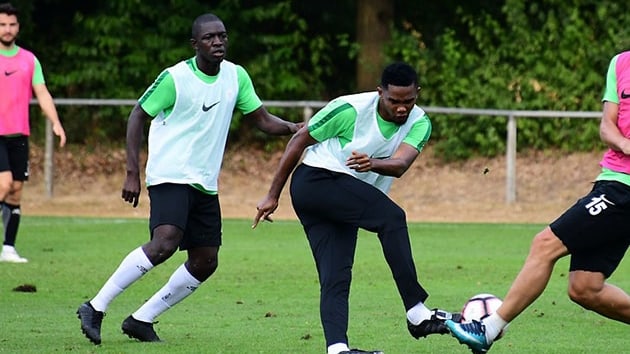 Konyaspor Eto'o'nun szlemesini feshediyor