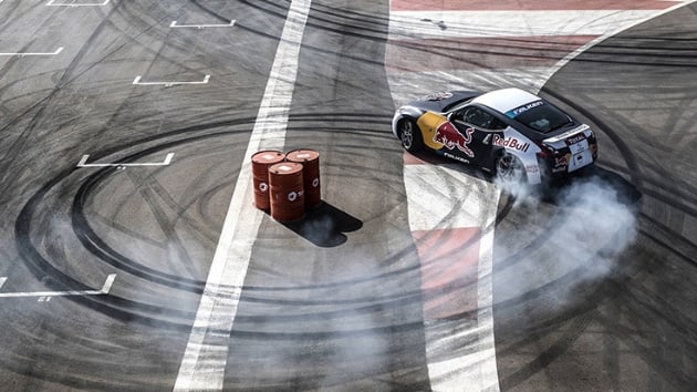 Drift tutkunlar stanbulda buluuyor