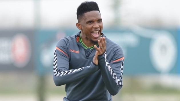 Bursaspor, Samuel Eto'o transferinde nemli mesafe katetti