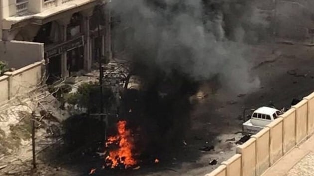 Msr'n bakenti Kahire'de patlama: 3 yaral