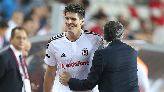 enol Gne'ten Mario Gomez transferine onay kt