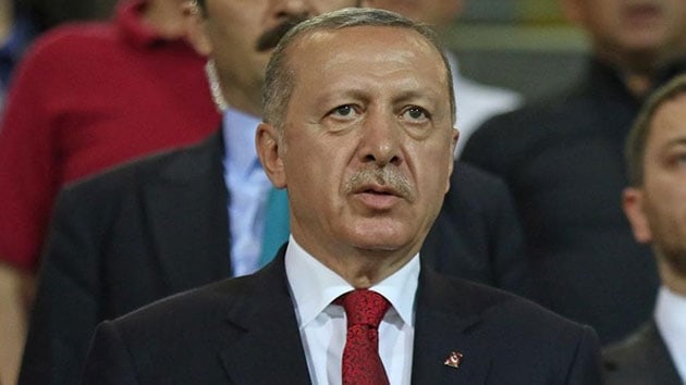Cumhurbakan Erdoan, aykur Rizespor - Kasmpaa man tribnden takip etti