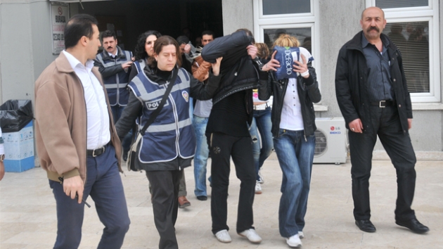 Ankara'da dzenlenen fuhu operasyonunda 15 kii gzaltna alnd 