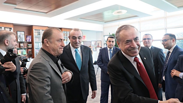 Forvet transferi yapmayan ynetim ile Fatih Terim arasnda gerilim!