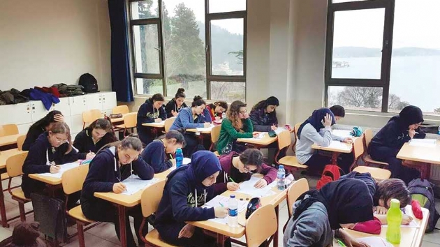 Okulu kırmayana karnede ödül var