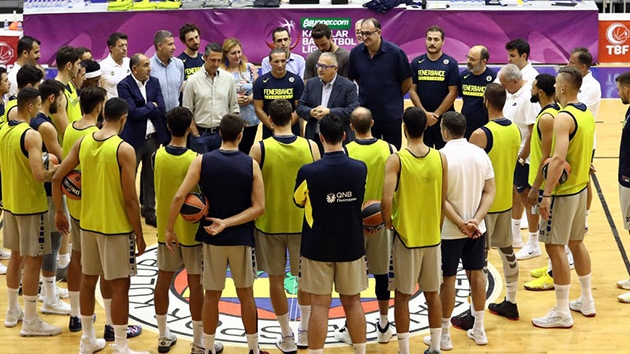 Fenerbahe Erkek Basketbol Takm parkeye indi
