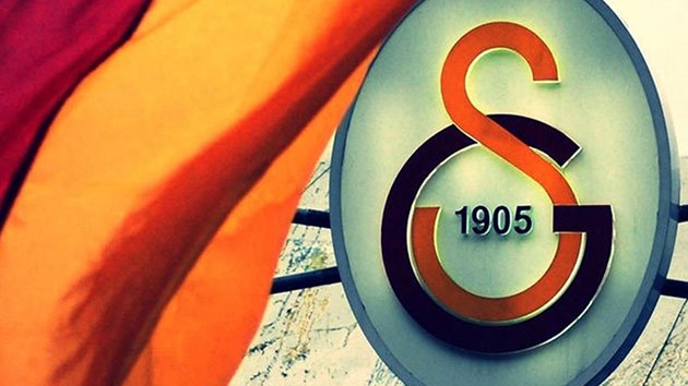 Galatasaray'da transfer skandal! Sedef Hacsaliholunun yanl hesab transferleri engelledi