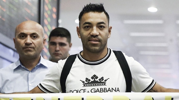 Marco Fabian Fenerbahe'ye fke kustu: Beni kandrdlar